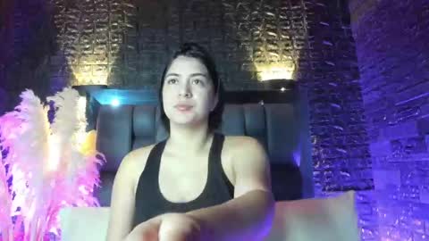 Snapshot of sweet_moniicaa chatting on September 18, 10:47 am Monica online show from September 18, 10:47 am