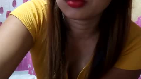 Snapshot of sweet_nina4uxx chatting on February 10, 12:39 pm Nina online show from February 10, 12:39 pm