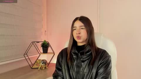 Snapshot of sweet_obsession__ chatting on September 12, 1:07 pm Sweet Obsession online show from September 12, 1:07 pm
