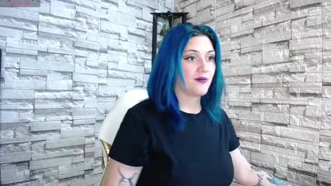 Snapshot of sweet_poison30 chatting on February 8, 7:59 pm LAUREN online show from February 8, 7:59 pm