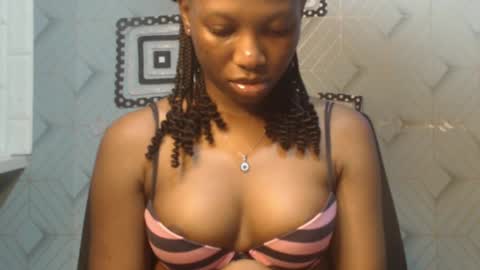 Nancy online show from February 12, 6:51 am