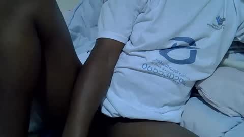 Snapshot of sweet_shari chatting on September 27, 7:10 pm Princess shari online show from September 27, 7:10 pm