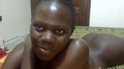 Snapshot of sweet_sharon01 chatting on October 7, 10:03 pm Sharon online show from October 7, 10:03 pm