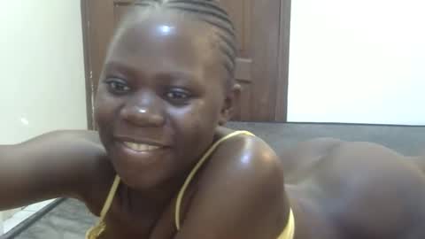 Snapshot of sweet_sharon01 chatting on September 21, 1:21 pm Sharon online show from September 21, 1:21 pm