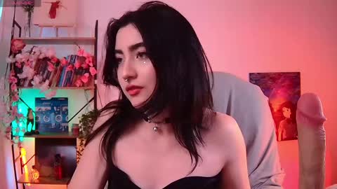  Shena  online show from May 18, 2:23 pm