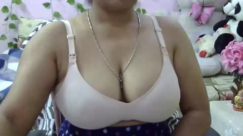 sweet_shivani online show from February 26, 8:13 am