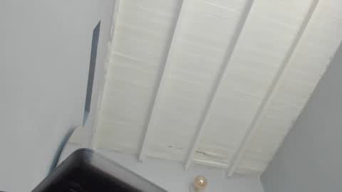 Snapshot of sweet_skiinny chatting on October 6, 12:55 pm Adeline online show from October 6, 12:55 pm