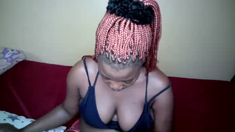 sweet_talia20 online show from July 12, 1:45 pm