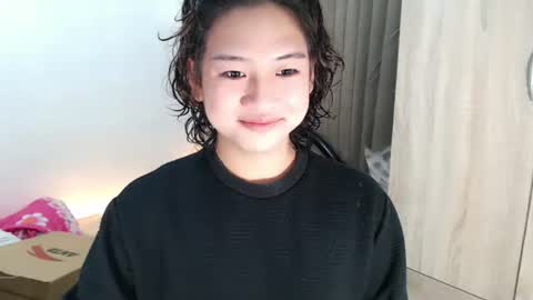 Angel online show from September 21, 2:38 pm