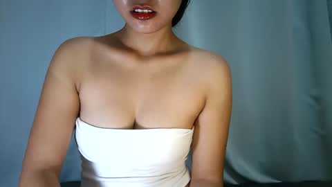 Snapshot of sweet_thea19 chatting on October 20, 6:00 pm sweet_thea19 online show from October 20, 6:00 pm