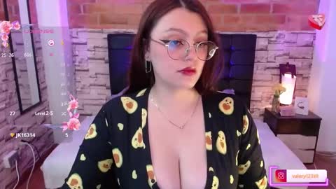 valery online show from March 4, 9:32 pm