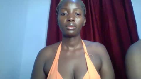 Snapshot of sweet_zuri3 chatting on March 5, 12:59 am zuri online show from March 5, 12:59 am