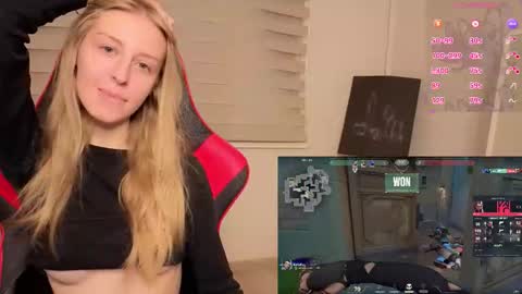 sweet_zz_gold online show from October 21, 7:51 pm