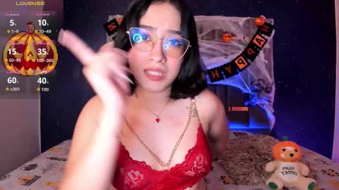 Snapshot of sweetanniie_ chatting on October 22, 4:17 am Annie online show from October 22, 4:17 am