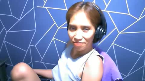 sweet asian0069 online show from May 11, 1:57 pm