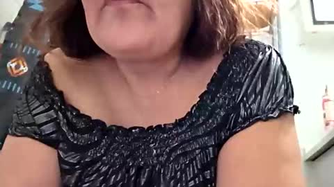 sweetbabe4u27 online show from November 8, 1:27 pm