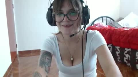 Bella  online show from September 16, 9:12 pm