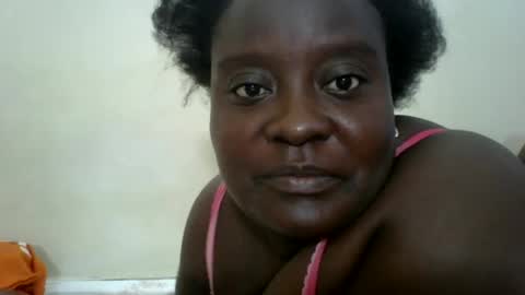 Snapshot of sweetblacklady chatting on January 1, 8:02 am MELVIN online show from January 1, 8:02 am