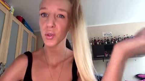 MayaBlonde online show from September 12, 8:45 am