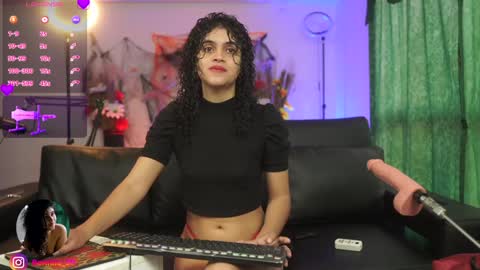 Salom independent model online show from December 16, 8:37 pm