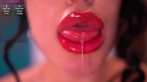 Snapshot of sweetbrenda_ chatting on March 6, 12:32 am Brenda online show from March 6, 12:32 am