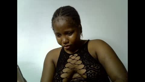 sweetcoochiex online show from May 24, 12:09 am
