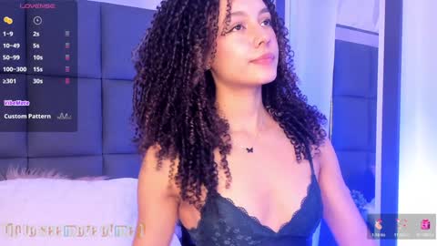 M I A online show from December 19, 11:18 am