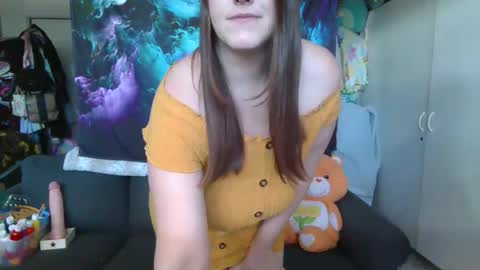 SweetCurvyBlue online show from November 13, 9:25 pm