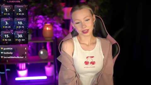 Lina online show from March 8, 8:07 am