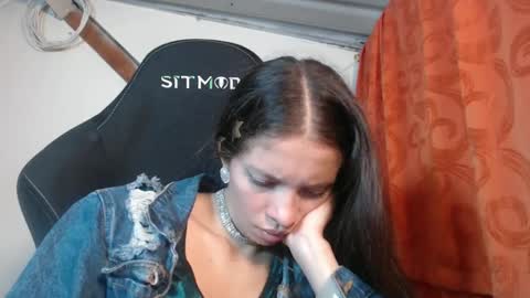 sweetdam12 online show from February 13, 8:24 pm