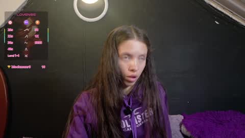 Snapshot of sweetdam12 chatting on September 22, 9:02 pm sweetdam12 online show from September 22, 9:02 pm