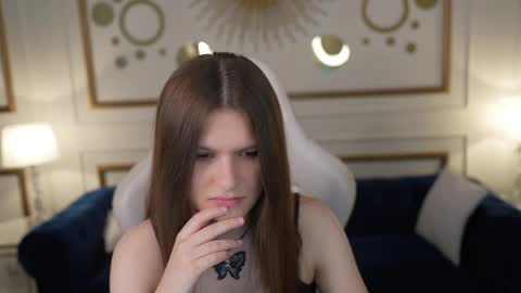 Amelia online show from June 1, 10:28 am