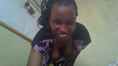sweetdiva2012 online show from December 10, 5:17 am