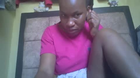 sweetdiva2012 online show from November 15, 11:00 am