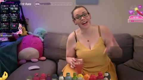 Snapshot of sweeteileen887 chatting on January 13, 4:07 am Eileen online show from January 13, 4:07 am