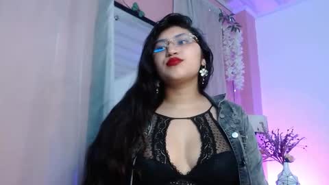 Snapshot of sweetgh_ chatting on September 24, 11:31 am Sweet online show from September 24, 11:31 am