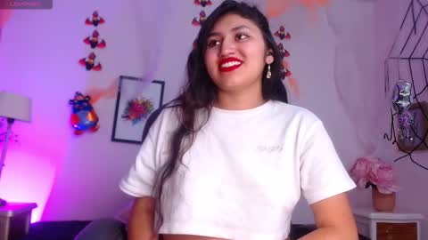 Snapshot of sweetgh_ chatting on November 1, 12:31 pm Sweet online show from November 1, 12:31 pm