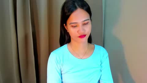 sweetgirl_latina143 online show from September 16, 7:05 am