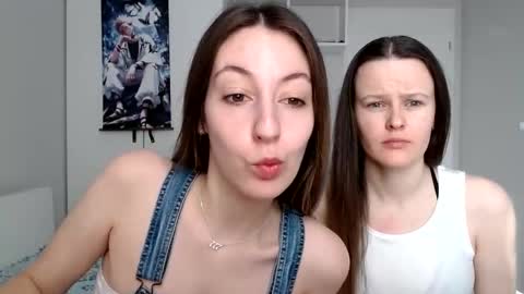 Snapshot of sweetheart_77 chatting on March 12, 7:57 am Emma online show from March 12, 7:57 am