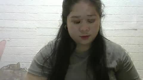 Snapshot of sweethot_asian chatting on February 28, 12:09 pm sweethot_asian online show from February 28, 12:09 pm