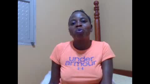 sweetib1 online show from December 2, 7:10 am