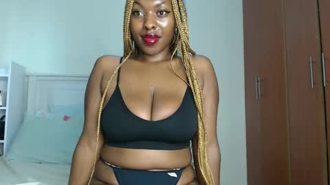 Snapshot of sweetice_01 chatting on September 23, 4:43 am euny online show from September 23, 4:43 am