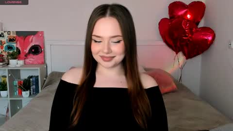 Hannah online show from June 13, 2:58 pm