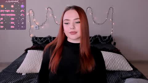 Hannah online show from December 21, 11:44 am