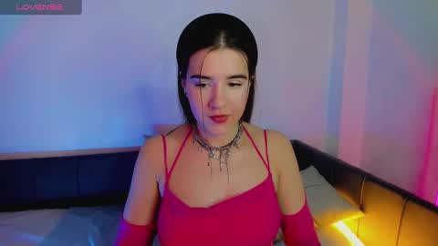 Snapshot of sweetie_catt chatting on March 12, 8:41 am sweetie_catt online show from March 12, 8:41 am