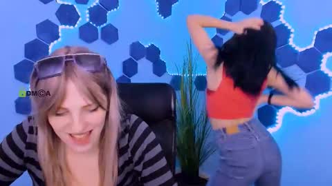 Chloe online show from March 21, 8:25 pm