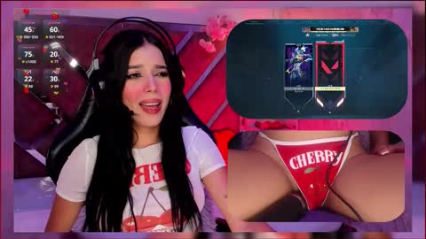 sweetie_cloe online show from October 3, 11:21 pm