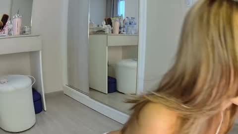 Sweetie Natasha online show from September 28, 11:21 pm