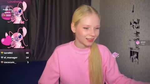 sweetie Lisa3 online show from February 10, 9:15 pm