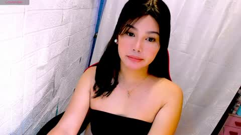 Nicole online show from April 3, 3:26 am